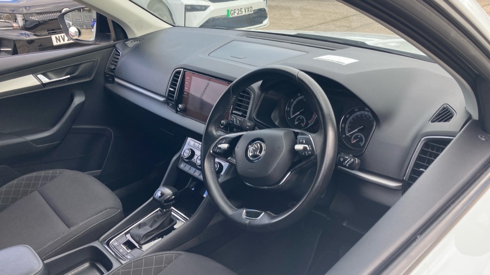 Skoda Karoq 1.5 TSI SE 5dr DSG Petrol Estate - Image 6