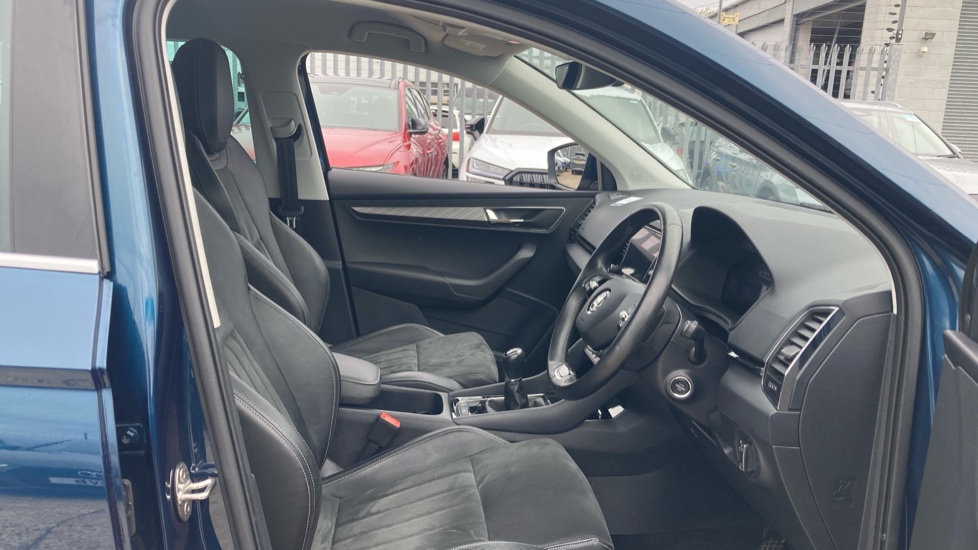 Skoda Karoq 1.5 TSI SE L 5dr Petrol Estate - Image 15