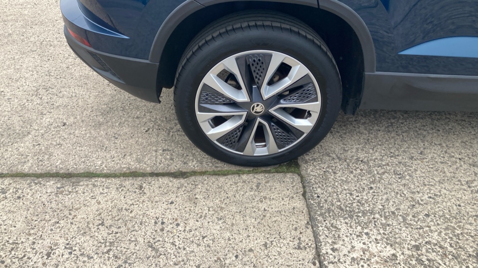Skoda Karoq 1.5 TSI SE L 5dr Petrol Estate - Image 21