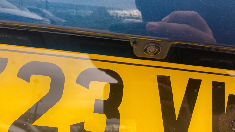 Skoda Karoq 1.5 TSI SE L 5dr Petrol Estate - Image 41