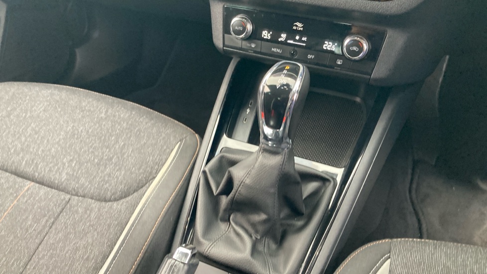Skoda Kamiq 1.5 TSI SE L 5dr DSG Petrol Hatchback - Image 14