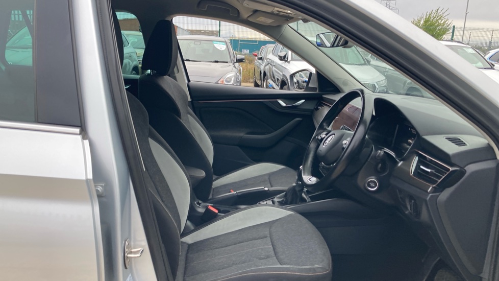 Skoda Kamiq 1.5 TSI SE L 5dr DSG Petrol Hatchback - Image 15