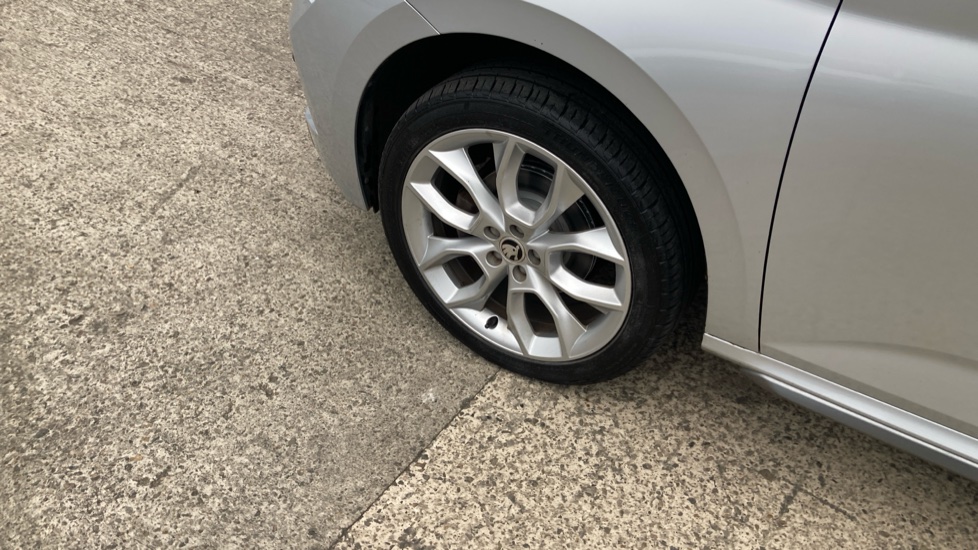 Skoda Kamiq 1.5 TSI SE L 5dr DSG Petrol Hatchback - Image 23