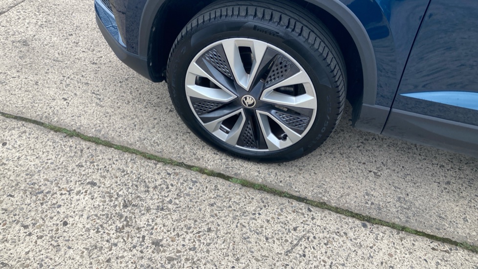 Skoda Karoq 1.5 TSI SE L 5dr Petrol Estate - Image 23