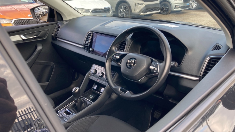 Skoda Karoq 1.0 TSI SE Drive 5dr Petrol Estate - Image 6