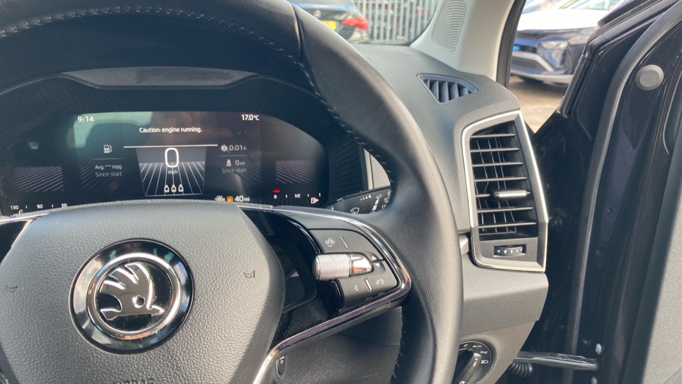 Skoda Karoq 1.0 TSI SE Drive 5dr Petrol Estate - Image 18