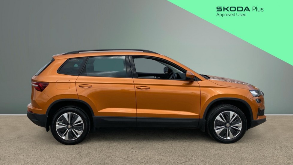 Skoda Karoq 1.5 TSI SE Drive 5dr DSG Petrol Estate - Image 4