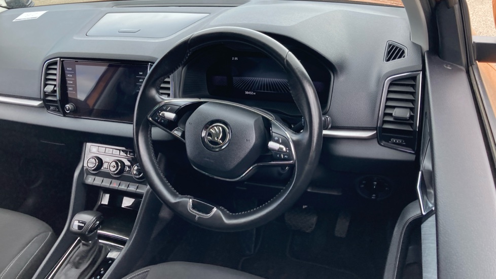 Skoda Karoq 1.5 TSI SE Drive 5dr DSG Petrol Estate - Image 10
