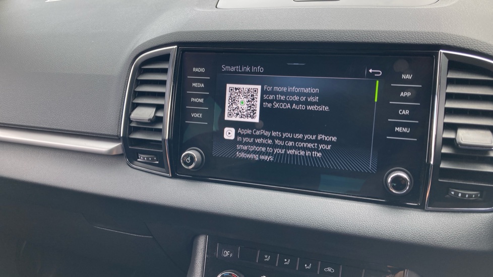 Skoda Karoq 1.5 TSI SE Drive 5dr DSG Petrol Estate - Image 34