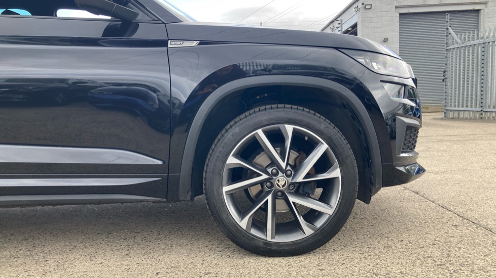 Skoda Kodiaq 1.5 TSI Sport Line 5dr DSG [7 Seat] Petrol Estate - Image 5