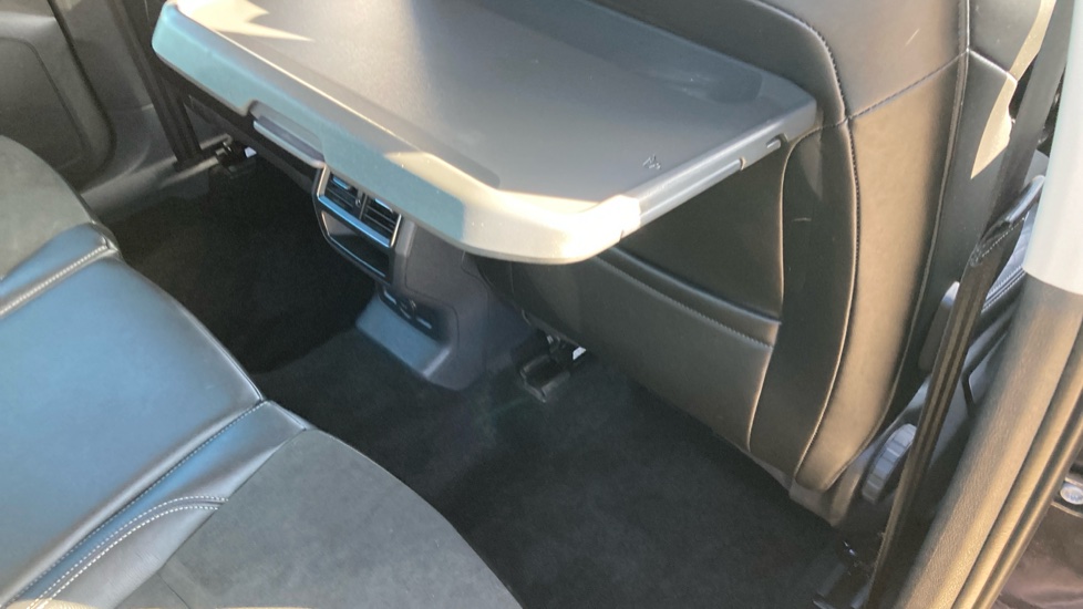 Skoda Karoq 1.0 TSI SE L 5dr Petrol Estate - Image 39