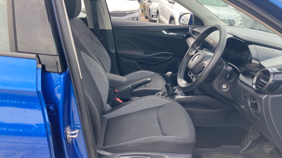 Skoda Fabia 1.0 TSI SE Comfort 5dr Petrol Hatchback - Image 15
