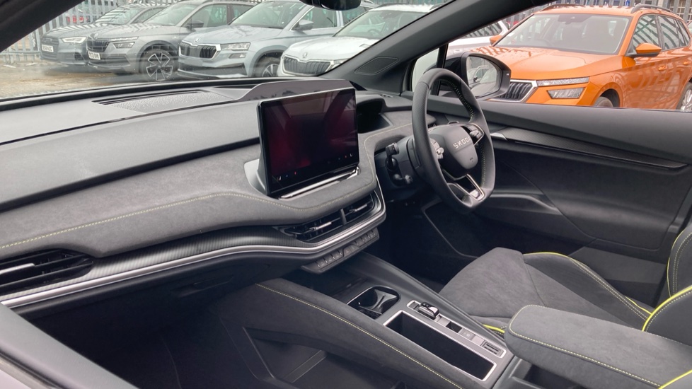 Skoda Elroq 250kW vRS 84kWh 4x4 5dr Auto Electric Estate - Image 2