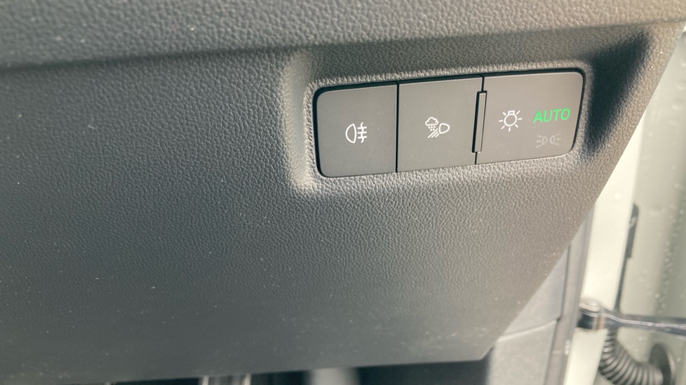 Skoda Elroq 250kW vRS 84kWh 4x4 5dr Auto Electric Estate - Image 32