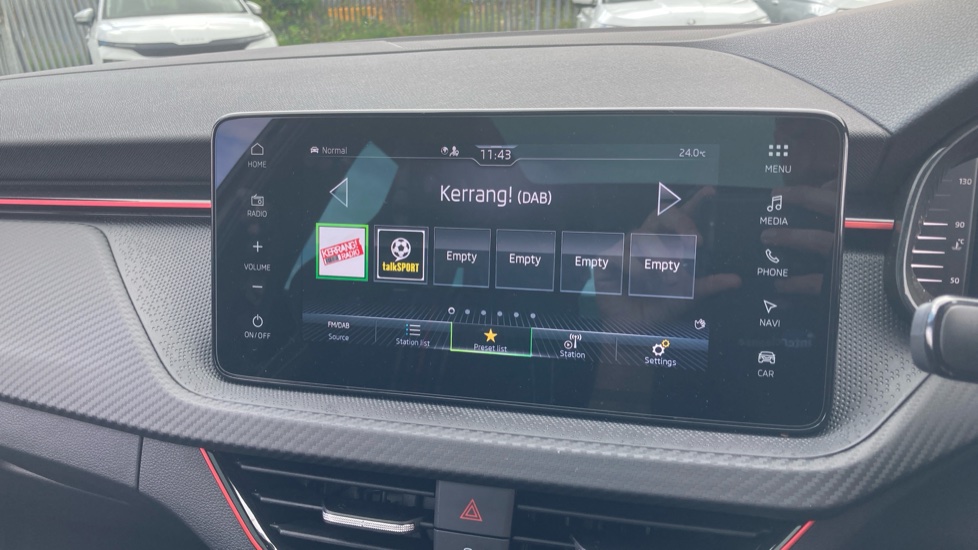 Skoda Scala 1.0 TSI 116 Monte Carlo Edition 5dr DSG Petrol Hatchback - Image 12
