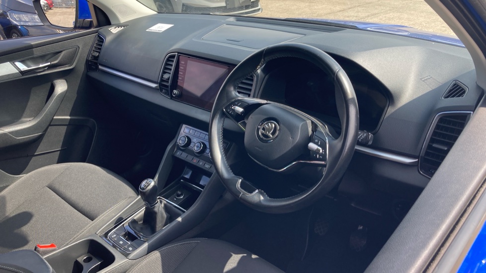 Skoda Karoq 1.5 TSI SE Drive 5dr Petrol Estate - Image 6