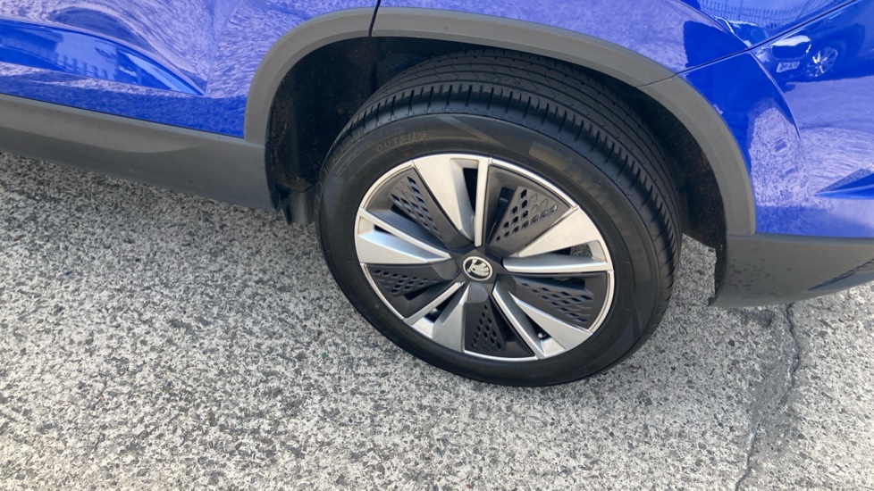 Skoda Karoq 1.5 TSI SE Drive 5dr Petrol Estate - Image 22