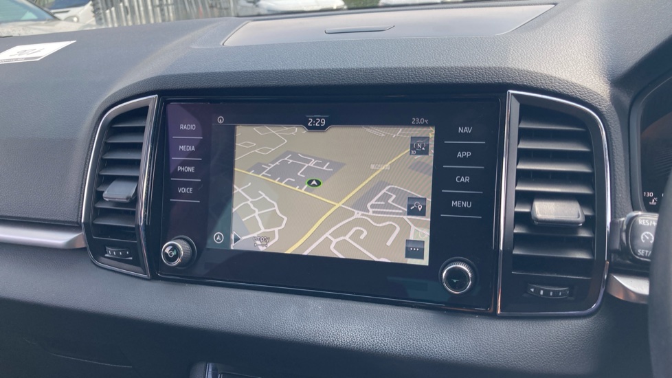 Skoda Karoq 1.5 TSI SE Drive 5dr Petrol Estate - Image 33