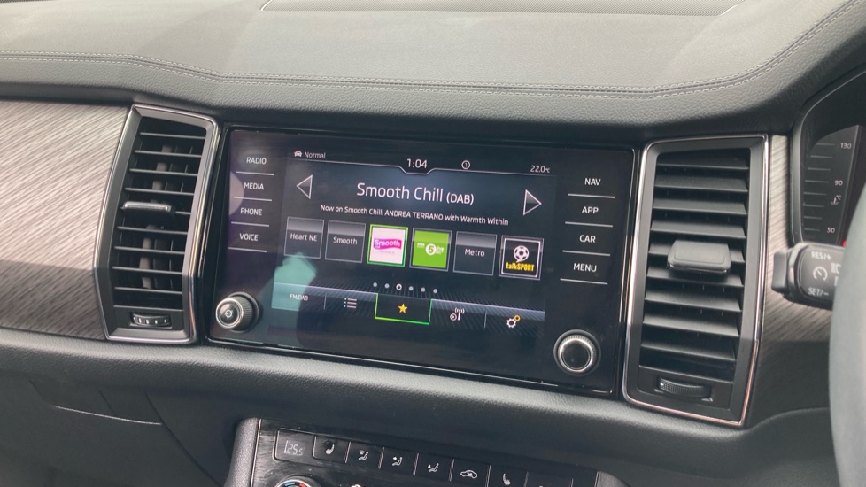 Skoda Kodiaq 2.0 TDI SE L Executive 5dr DSG [7 Seat] Diesel Estate - Image 12