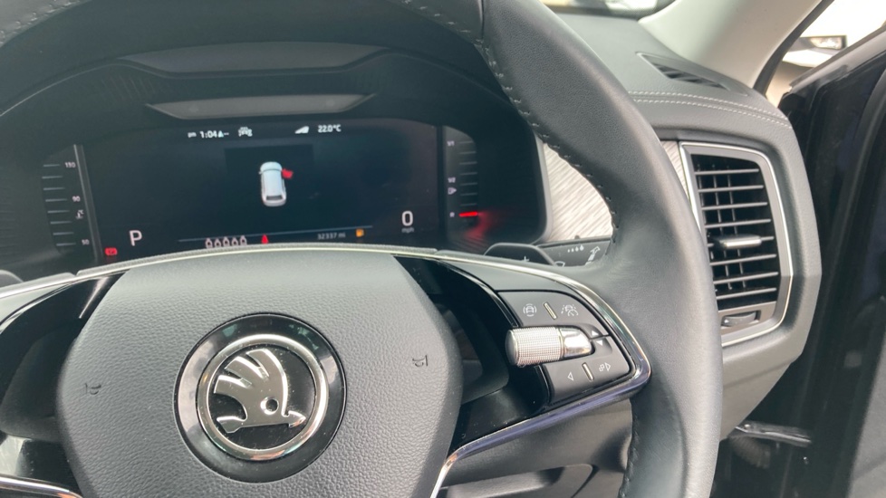 Skoda Kodiaq 2.0 TDI SE L Executive 5dr DSG [7 Seat] Diesel Estate - Image 18