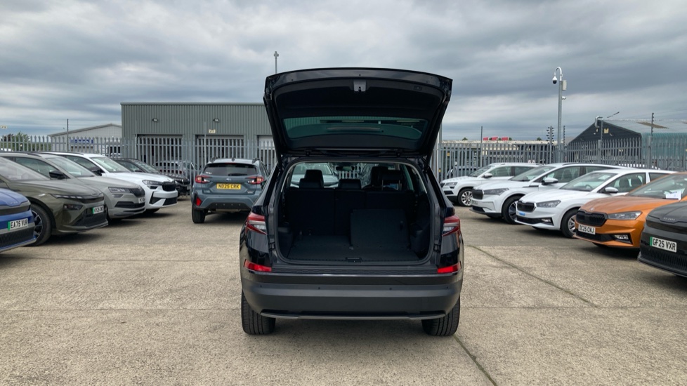 Skoda Kodiaq 2.0 TDI SE L Executive 5dr DSG [7 Seat] Diesel Estate - Image 20