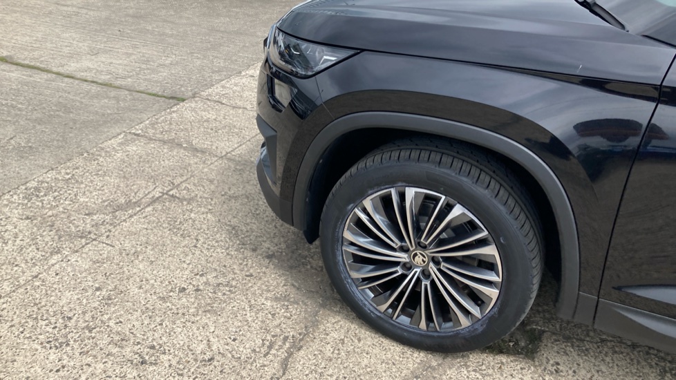 Skoda Kodiaq 2.0 TDI SE L Executive 5dr DSG [7 Seat] Diesel Estate - Image 23