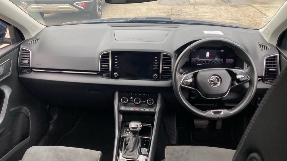 Skoda Karoq 1.5 TSI SE L 5dr DSG Petrol Estate - Image 9