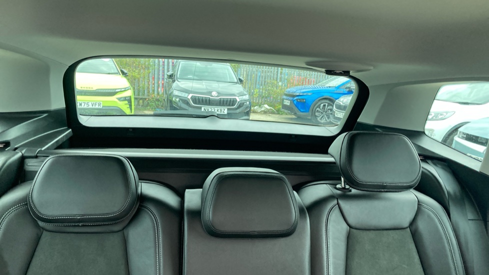Skoda Karoq 1.5 TSI SE L 5dr DSG Petrol Estate - Image 16