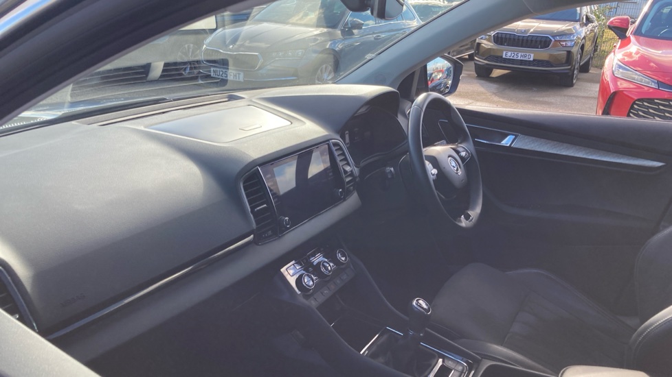 Skoda Karoq 1.5 TSI SE L 5dr Petrol Estate - Image 2