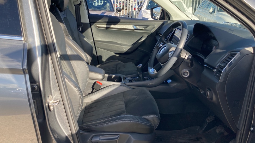 Skoda Karoq 1.5 TSI SE L 5dr Petrol Estate - Image 15