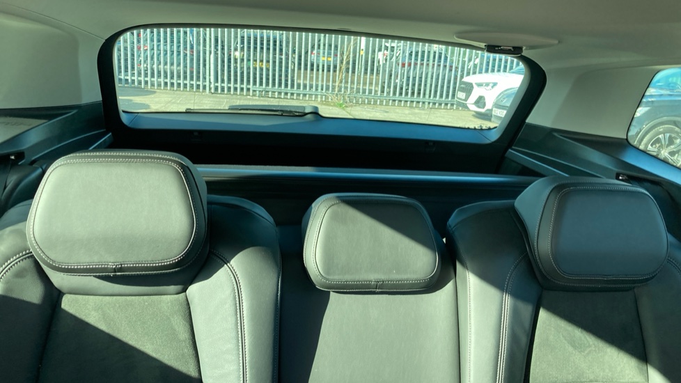 Skoda Karoq 1.5 TSI SE L 5dr Petrol Estate - Image 16