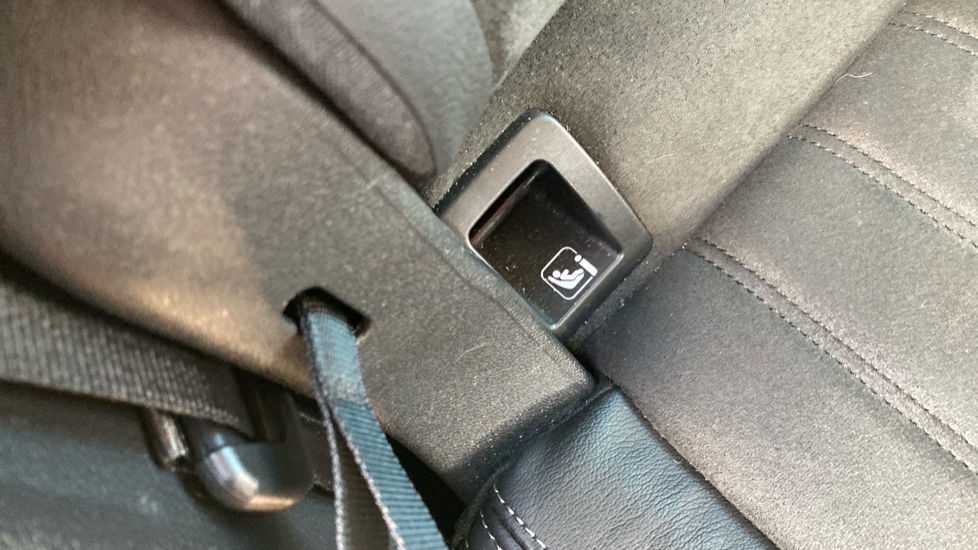 Skoda Karoq 1.5 TSI SE L 5dr Petrol Estate - Image 40
