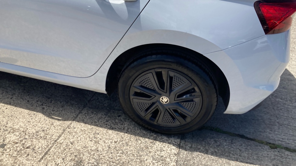 Skoda Fabia 1.0 TSI 116 Colour Edition 5dr Petrol Hatchback - Image 22