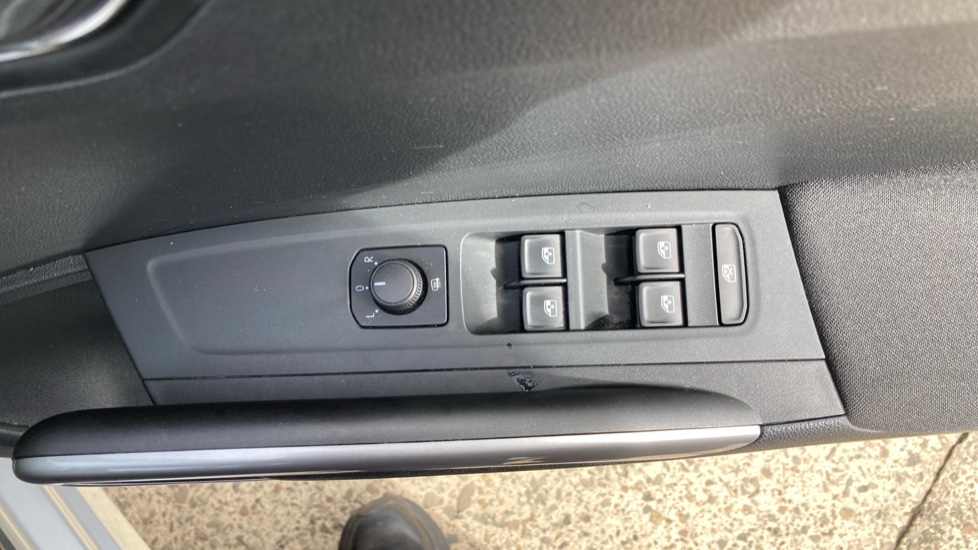 Skoda Fabia 1.0 TSI 110 SE L 5dr Petrol Hatchback - Image 27