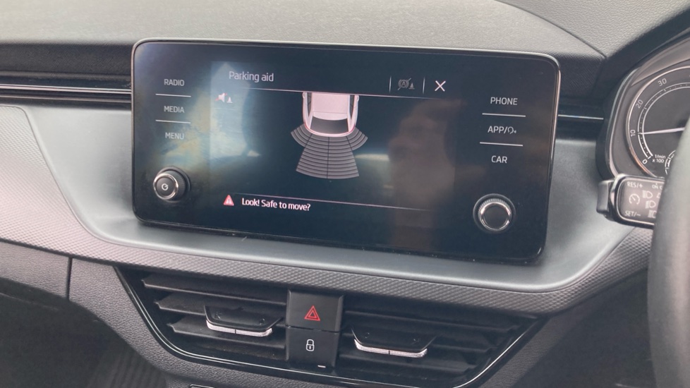 Skoda Scala 1.0 TSI 95 SE 5dr Petrol Hatchback - Image 33