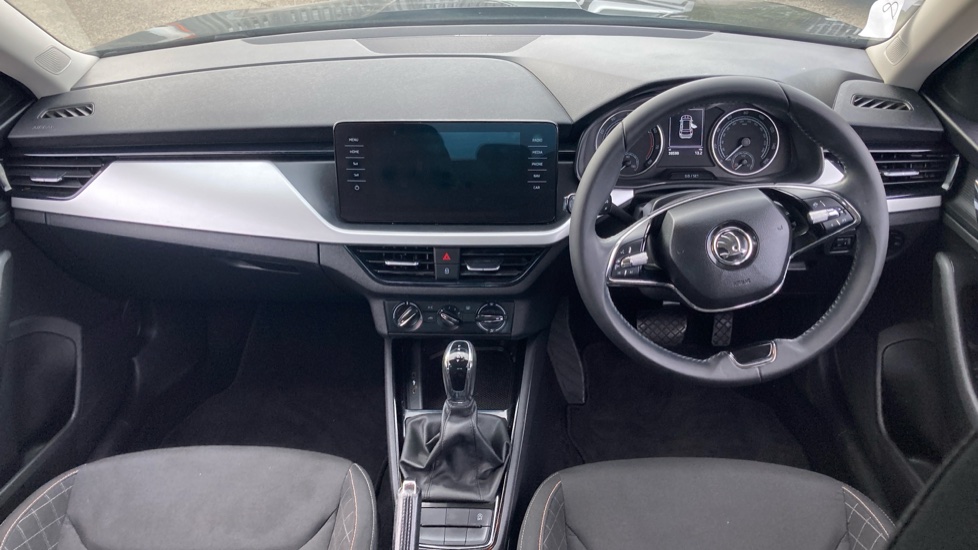 Skoda Kamiq 1.0 TSI 110 SE Drive 5dr DSG Petrol Hatchback - Image 9