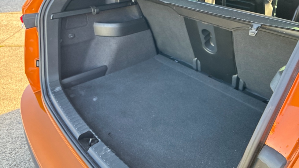 Skoda Karoq 1.5 TSI SE L 5dr Petrol Estate - Image 21