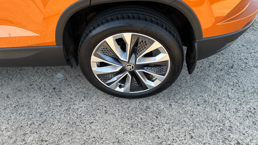 Skoda Karoq 1.5 TSI SE L 5dr Petrol Estate - Image 28