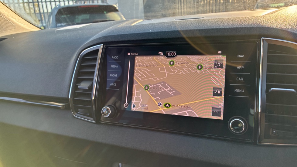 Skoda Karoq 1.5 TSI SE L 5dr Petrol Estate - Image 33