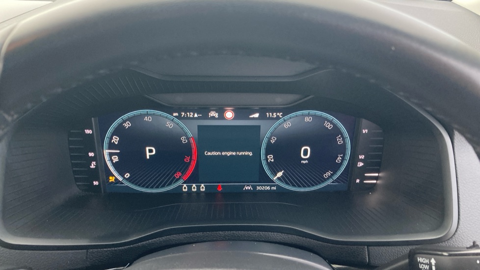 Skoda Karoq 1.5 TSI SE L 5dr DSG Petrol Estate - Image 11
