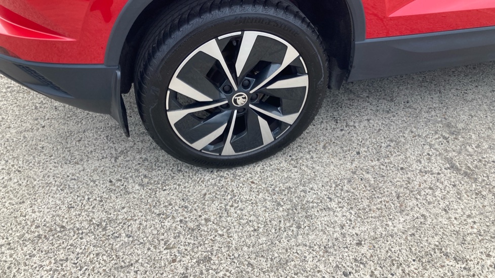 Skoda Karoq 1.5 TSI SE L 5dr DSG Petrol Estate - Image 21