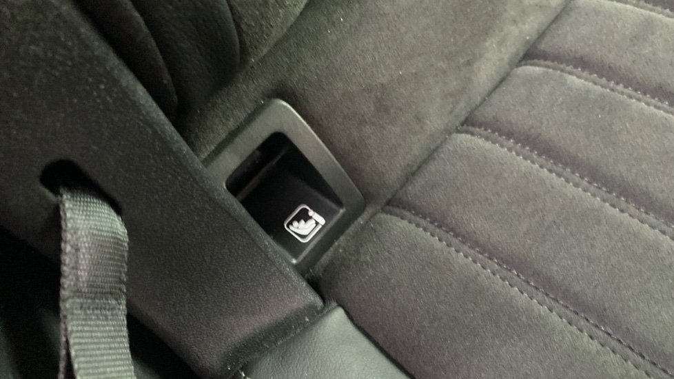 Skoda Karoq 1.5 TSI SE L 5dr DSG Petrol Estate - Image 39