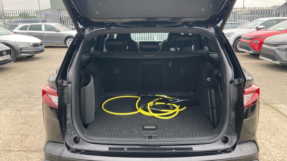 Skoda Enyaq 210kW 85x Sportline 82kWh 4x4 5dr Auto Electric Estate - Image 20