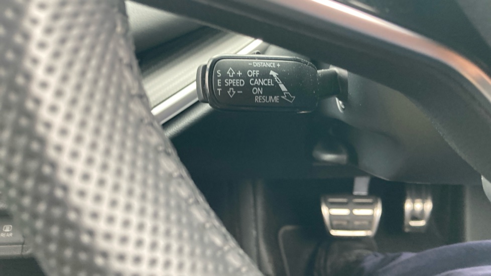 Skoda Enyaq 210kW 85x Sportline 82kWh 4x4 5dr Auto Electric Estate - Image 33