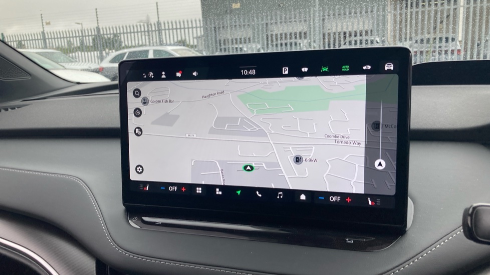 Skoda Enyaq 210kW 85x Sportline 82kWh 4x4 5dr Auto Electric Estate - Image 38