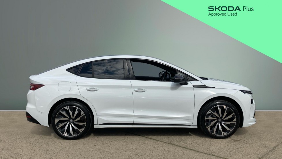 Skoda Enyaq 210kW 85x Sportline 82kWh 4x4 5dr Auto Electric - Image 4