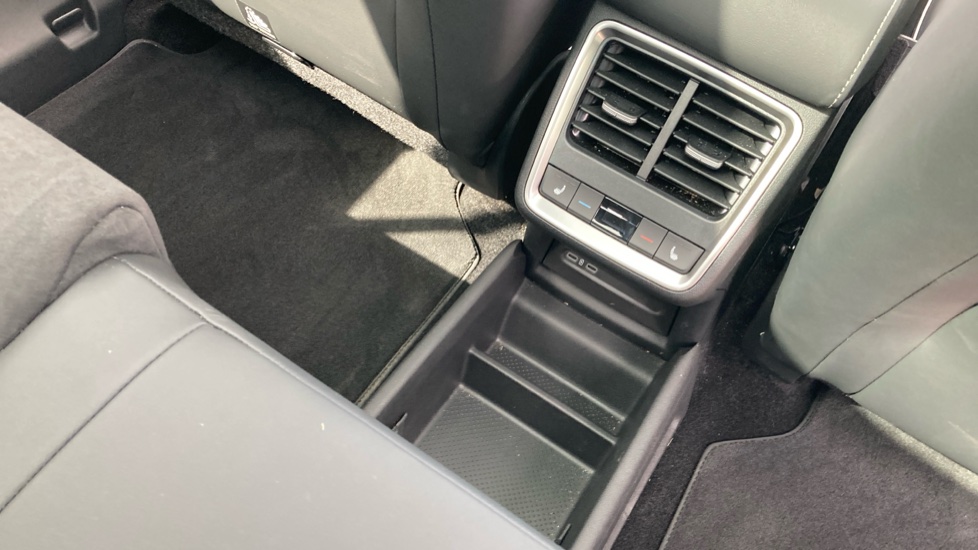 Skoda Enyaq 210kW 85x Sportline 82kWh 4x4 5dr Auto Electric - Image 40