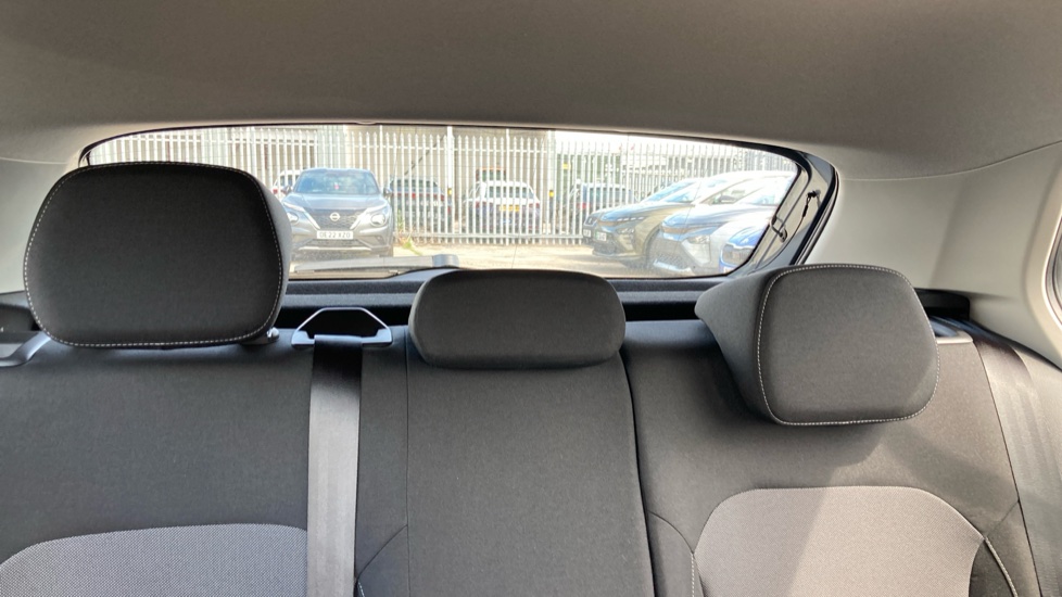 Skoda Fabia 1.0 TSI SE Edition 5dr Petrol Hatchback - Image 16