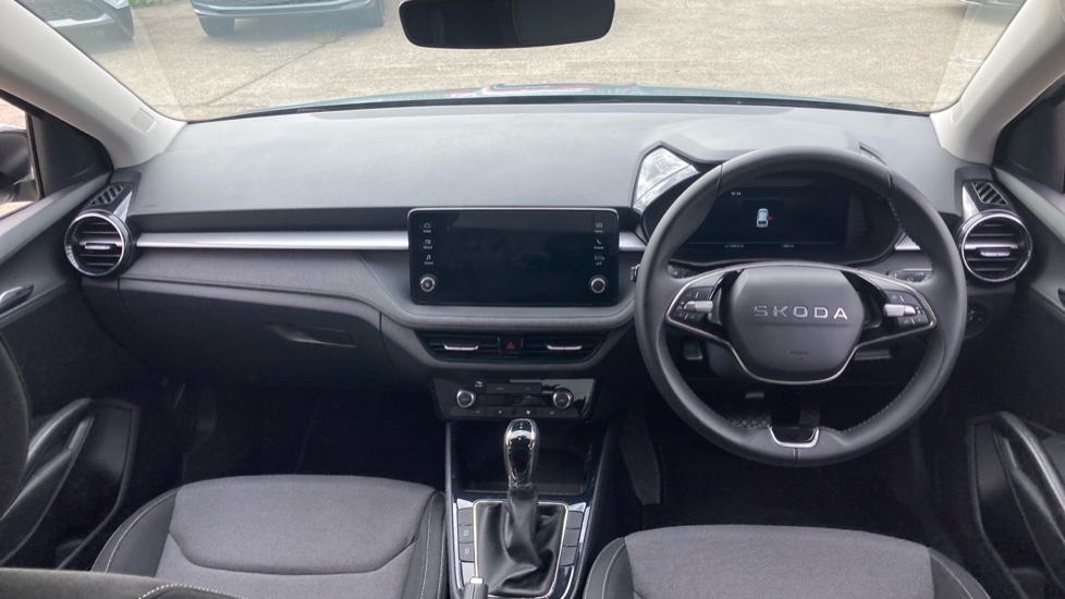 Skoda Fabia 1.0 TSI 116 Design Edition 5dr DSG Petrol Hatchback - Image 9