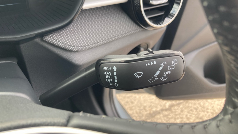 Skoda Fabia 1.0 TSI 116 Design Edition 5dr DSG Petrol Hatchback - Image 29